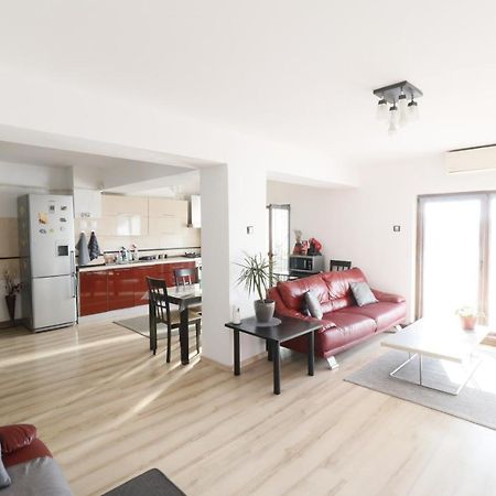 Danielle Apartament Яш Екстериор снимка