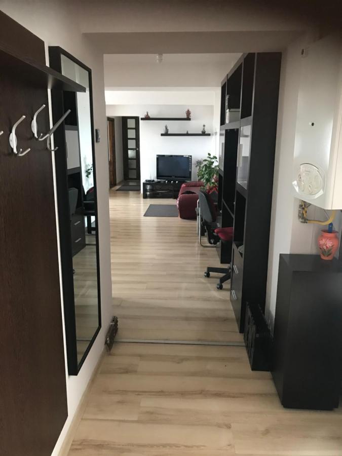 Danielle Apartament Яш Екстериор снимка