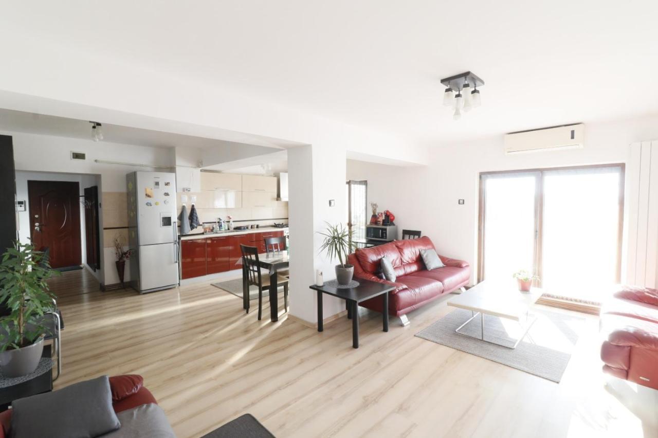 Danielle Apartament Яш Екстериор снимка