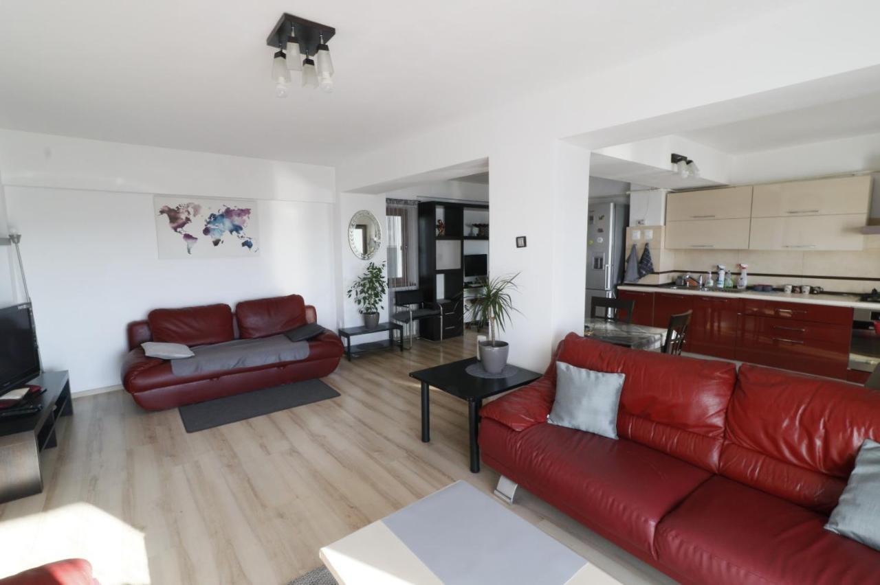 Danielle Apartament Яш Екстериор снимка
