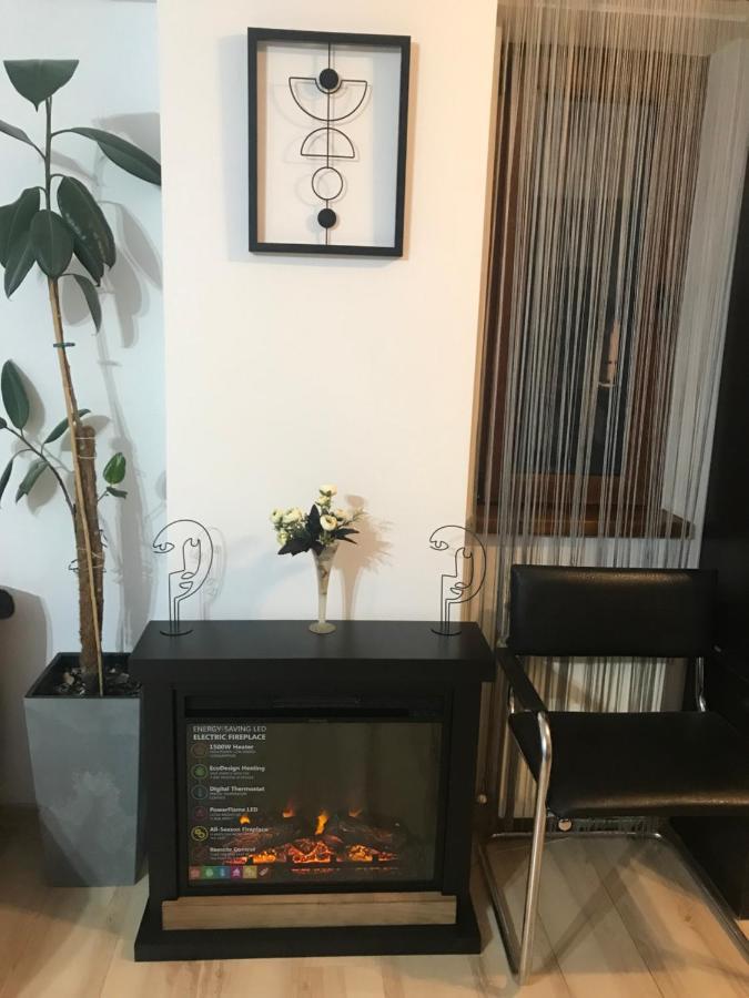 Danielle Apartament Яш Екстериор снимка